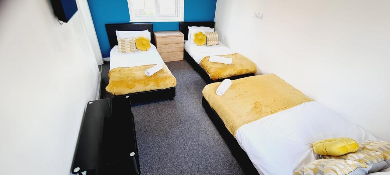 Browning House Bedrooms I Long Or Short Stay I Special Rate Available Derby Bagian luar foto