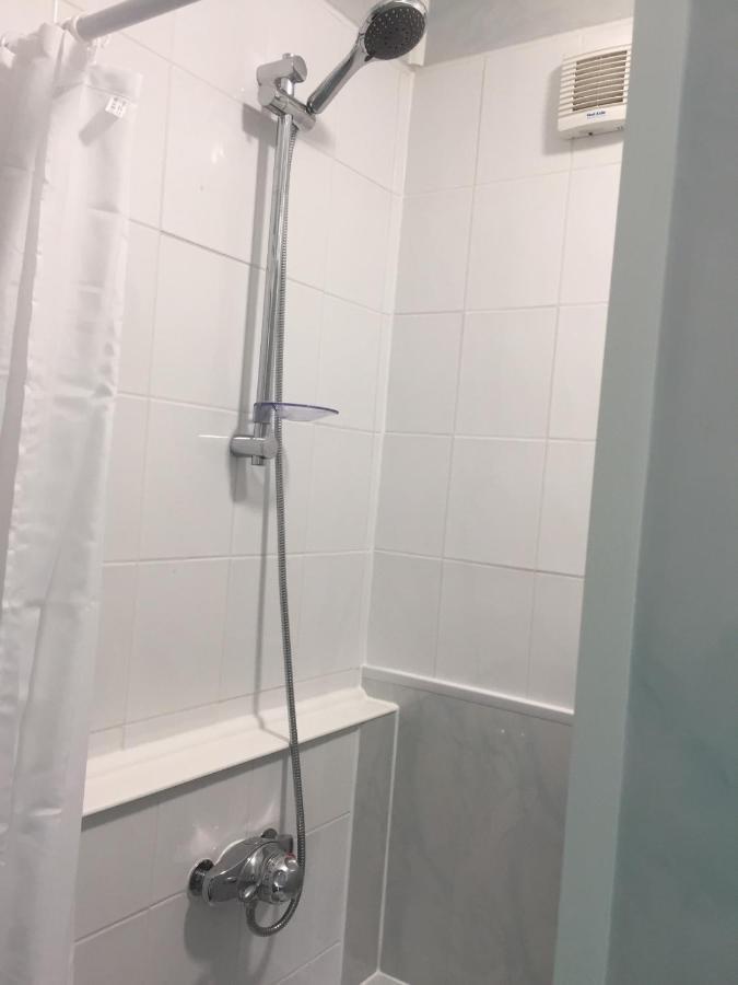 Browning House Bedrooms I Long Or Short Stay I Special Rate Available Derby Bagian luar foto